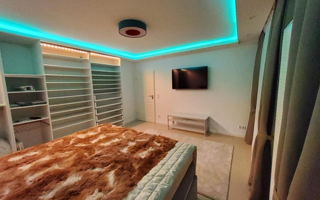 Appartement 3 - Keine Party ! 6 Personen Düsseldorf